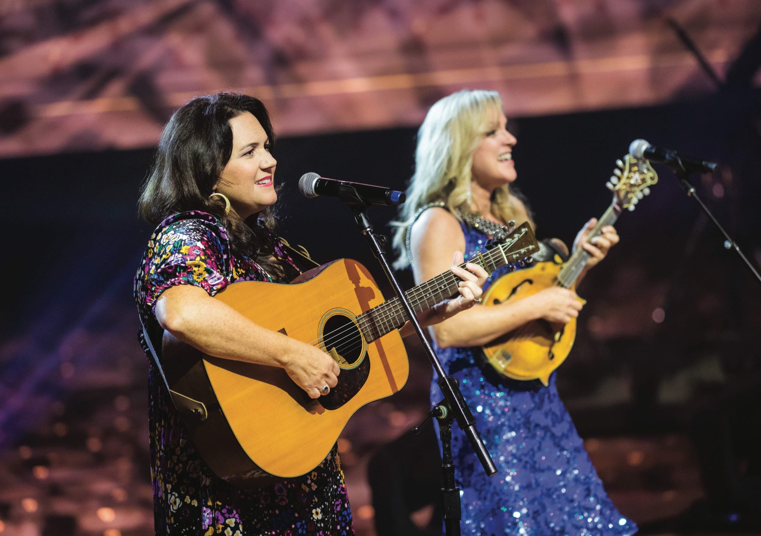 Amanda Smith & Rhonda Vincent performing on stage